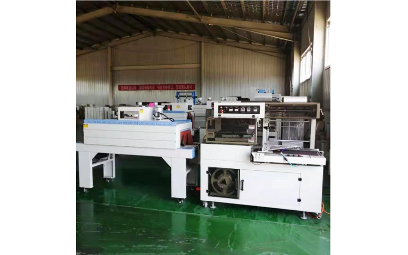 熱收縮包裝機(jī)價格是多少？現(xiàn)在人們最關(guān)注的話題